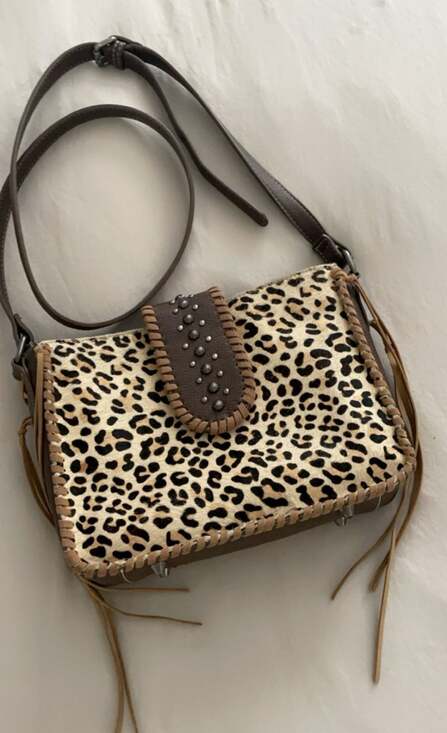 Trinity Ranch Handbags - Trinity Ranch Hair-On Cowhide Fringe Crossbody Bag